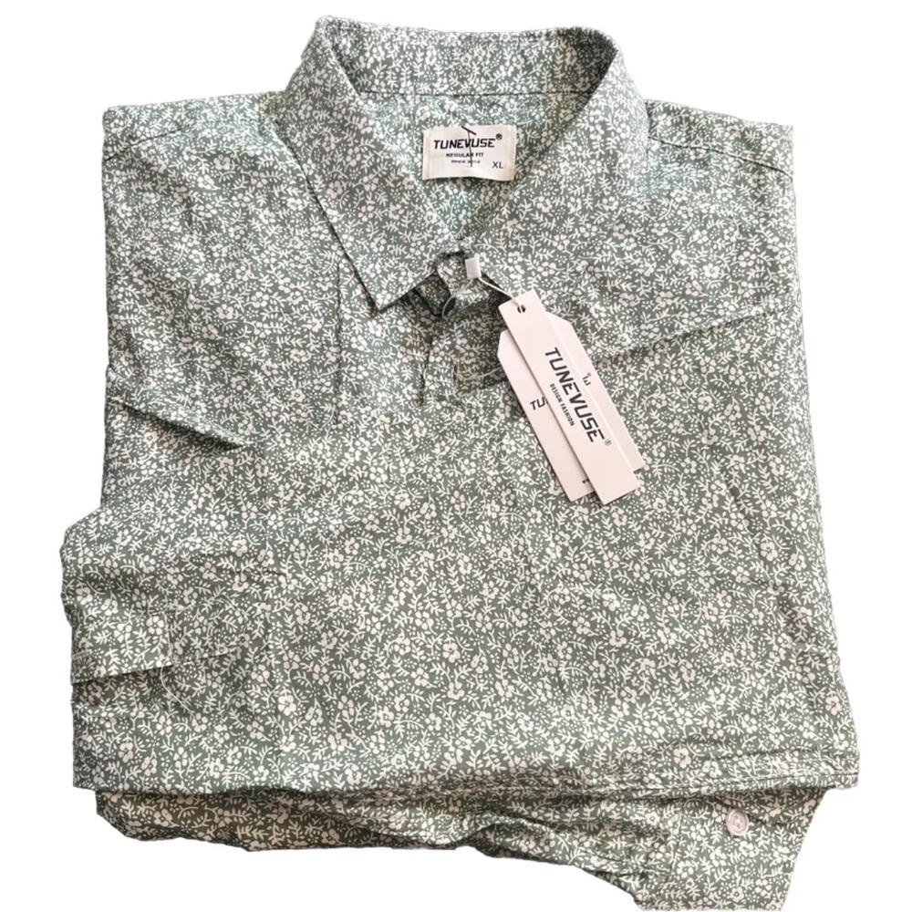 NWT tunevuse floral green men’s button down shirt
